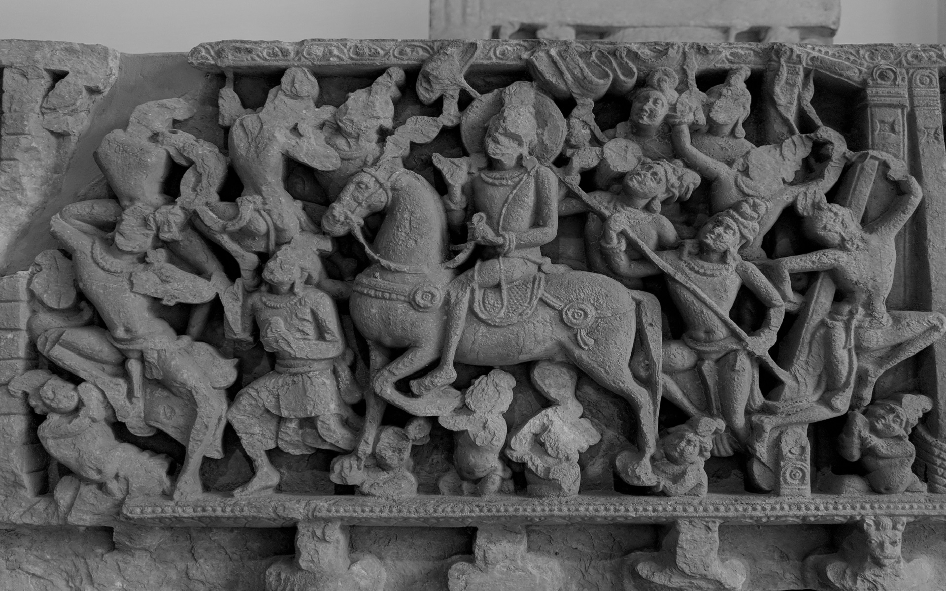 Alaṅkāra-śāstra’s Debt to Early Indic Resistance Against Islam - 4 