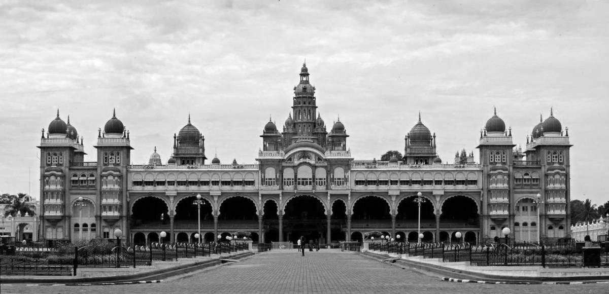 Sri Vasudeva Sastri and his Family of Disciples