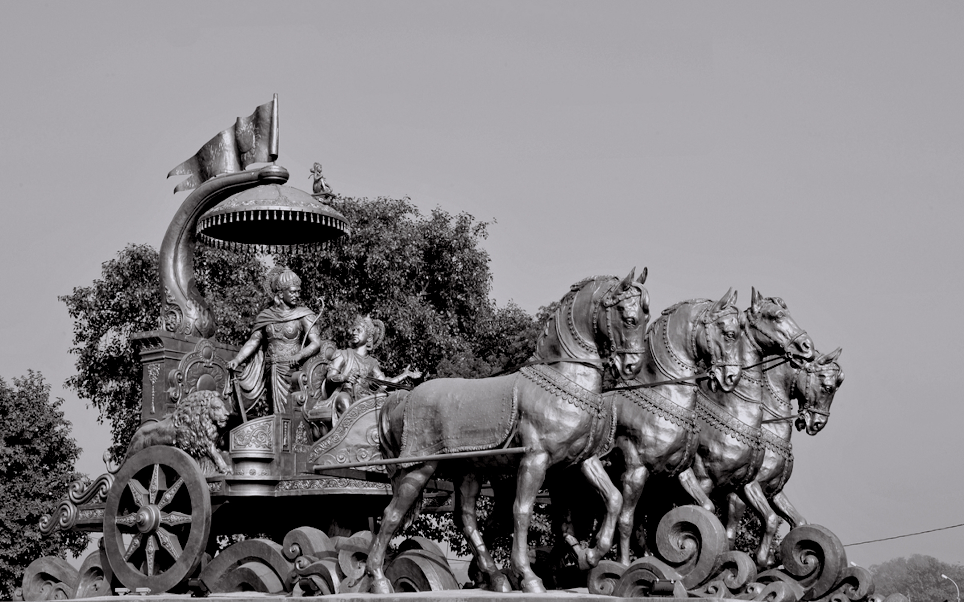 The Distilled Essence of the Mahabharata: The World as a Kurukshetra 